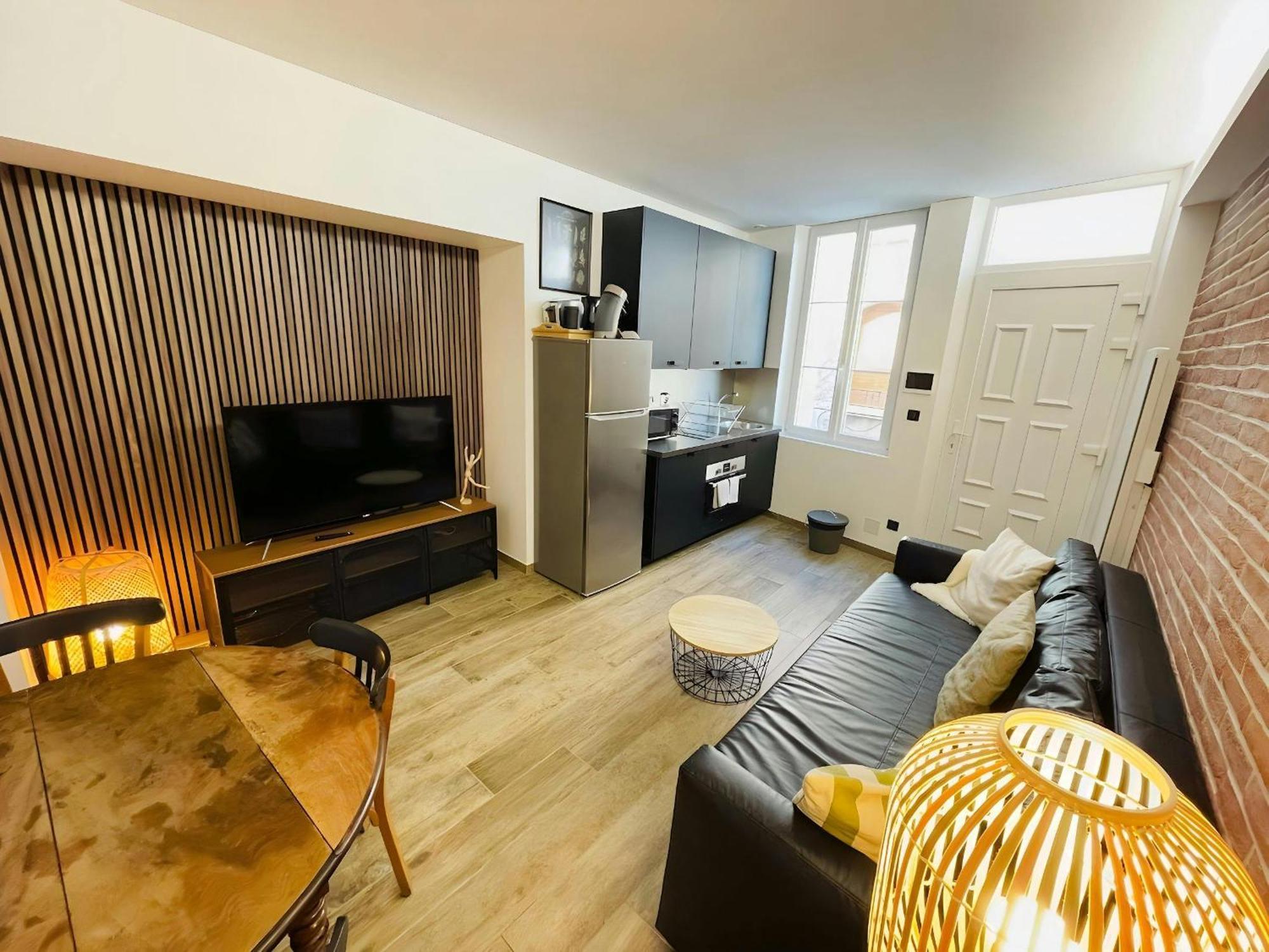 Le Charmant Bailla Reims Dış mekan fotoğraf